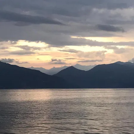Pleasant Apartment In Verbania Near Lakebeach