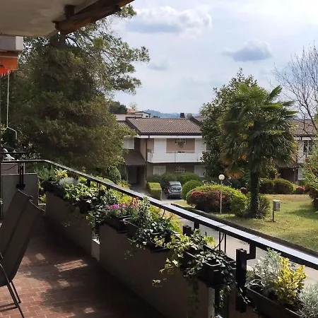アパート Pleasant Apartment In Verbania Near Lakebeach *